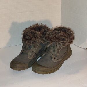 Joe Boxer Canvas Fur Lined Boots